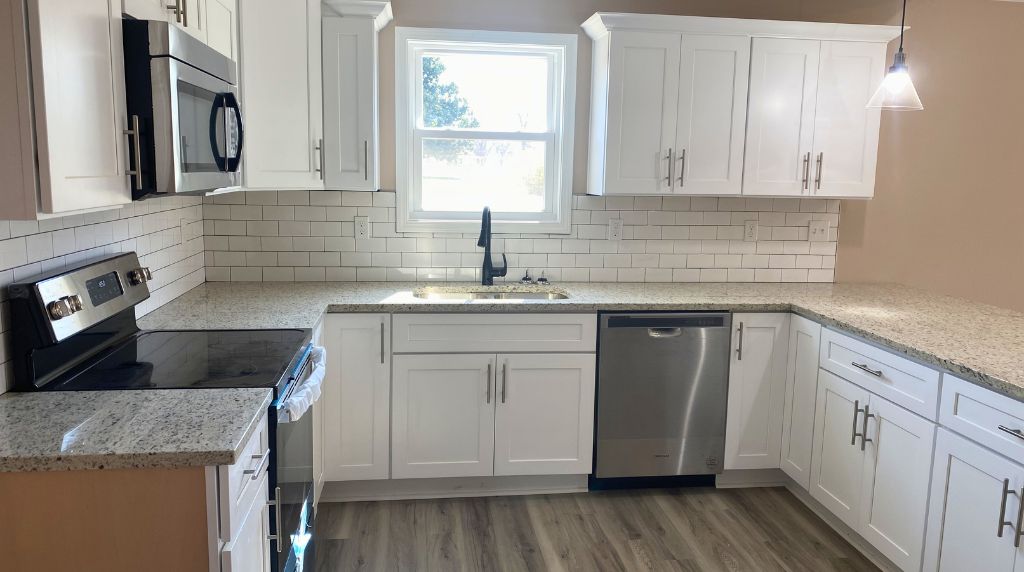 Custom-built residence near Lawrenceburg and Pulaski, TN
